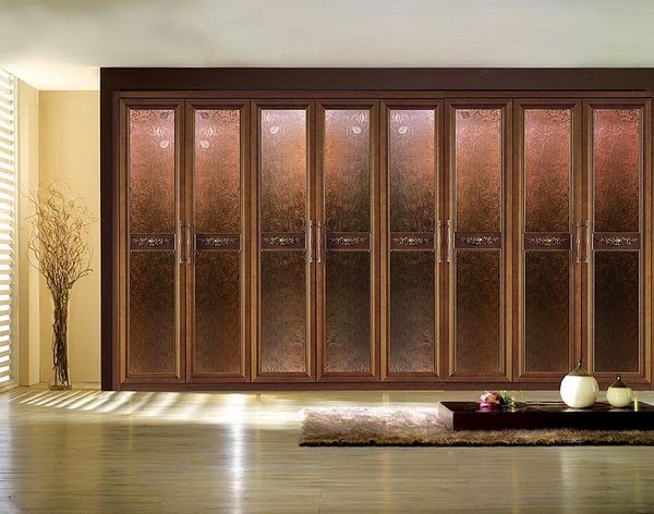 Stainless steel in walls coating