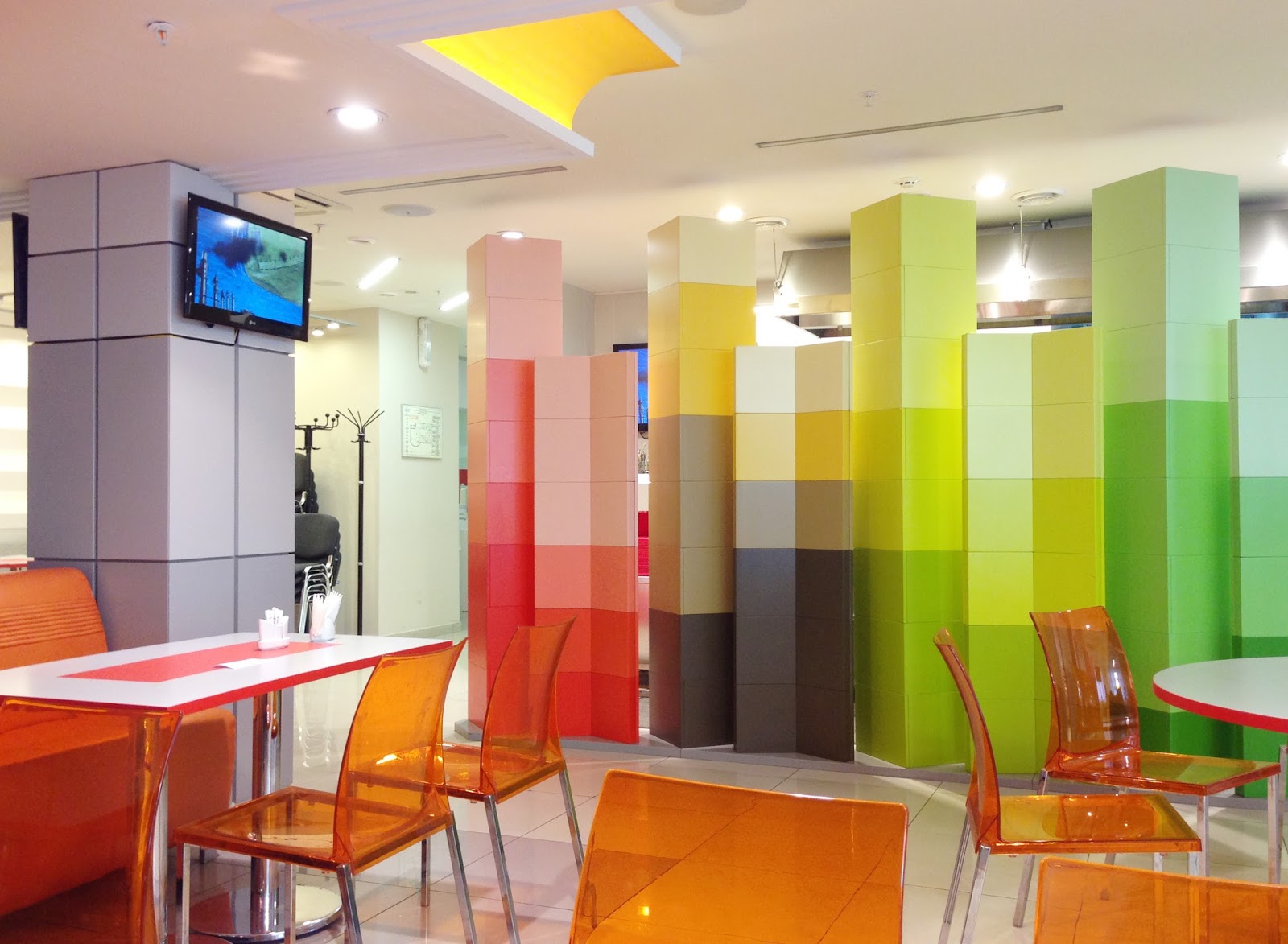 Desain Cafe Unik Dengan Interior Yang Menarik Desain Cafe Unik Dengan Interior Yang Menarik