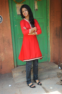 Vaishnavi Cute Pics [Andhrula Music] width=
