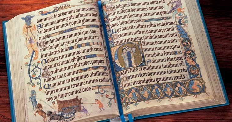 11 псалом читать. Средневековые книги. Рукописные книги средневековья. Книги в средние века.