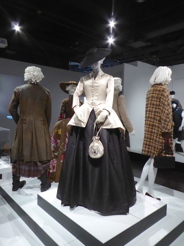 Hollywood Movie Costumes and Props: Outlander season two TV costumes on ...