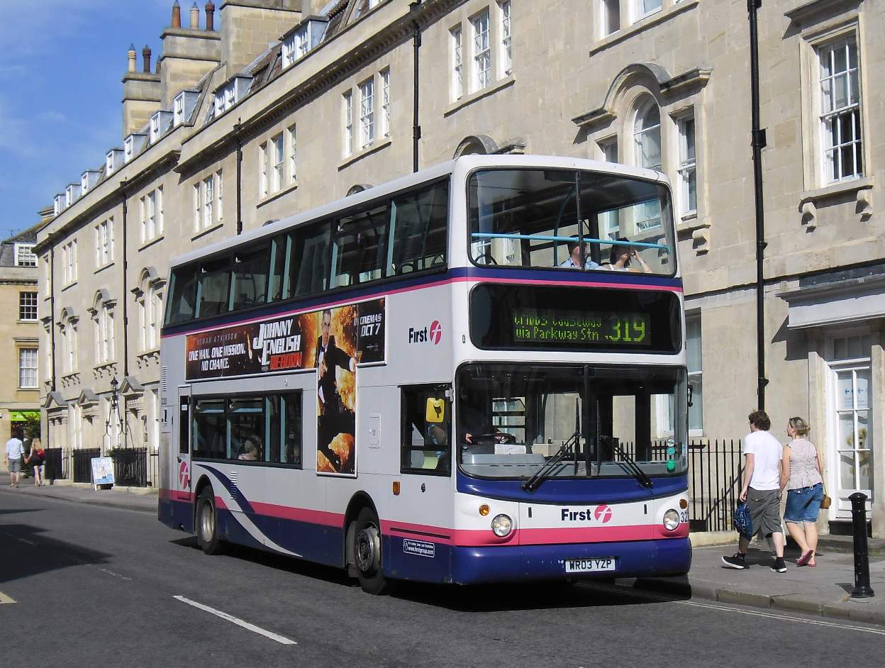 southern-england-bus-scene-first-in-bath