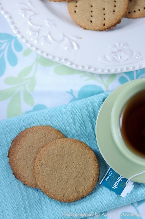 Annarasa Essence of Food Classic English Digestive Biscuits