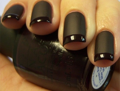 BEING RED old: Matte Black Nails