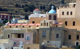 o καθολικός ναός της Παναγίας του Καρμήλου στην Άνω Σύρο