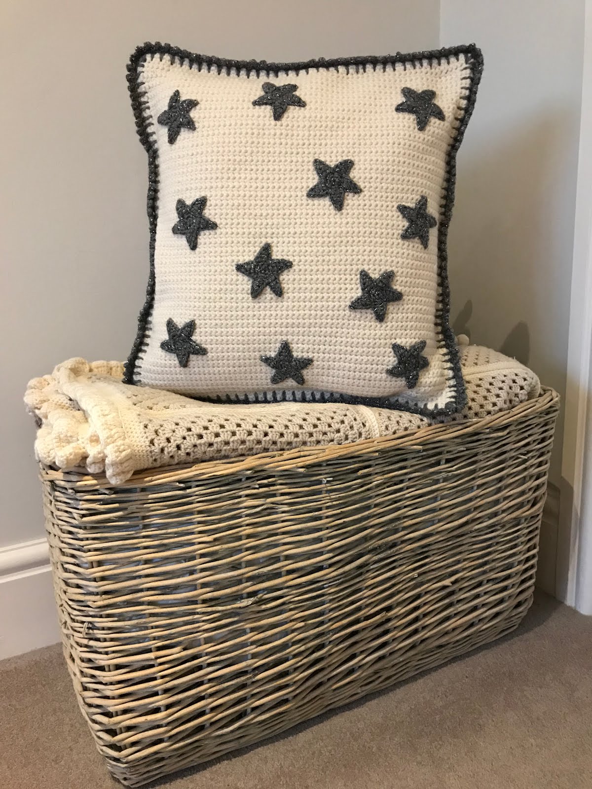 Star Cushion