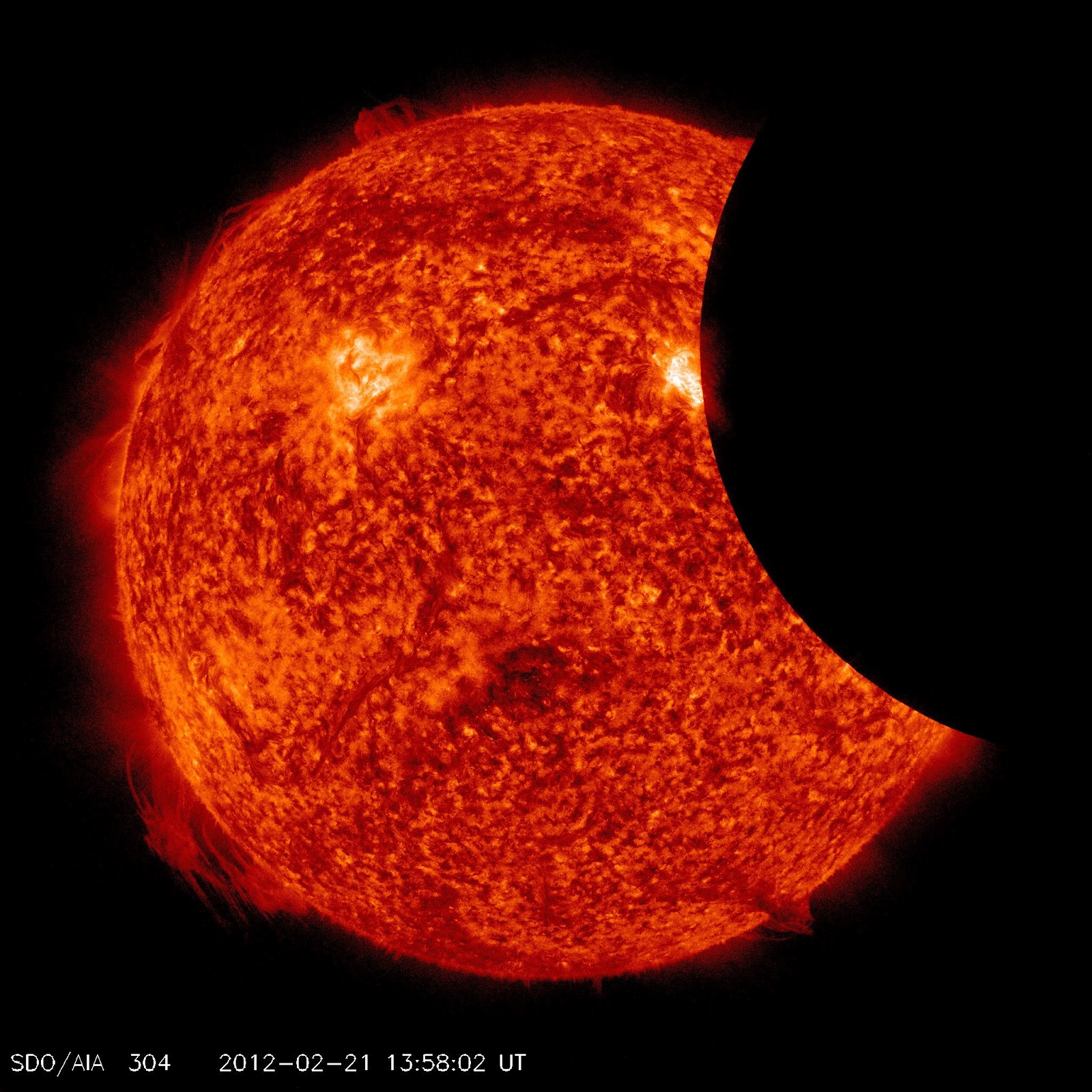 La Aventura De La Ciencia Eclipse De Sol Desde El Solar Dynamics