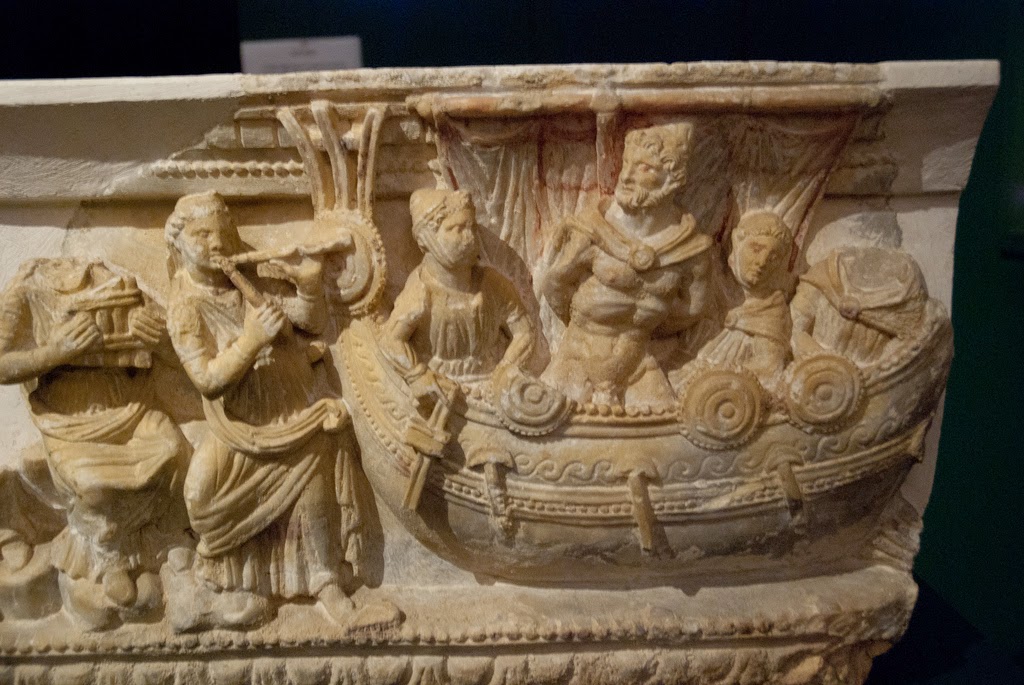 Relieve sepulcral etrusco - Ulises resistiendo el canto de las sirenas