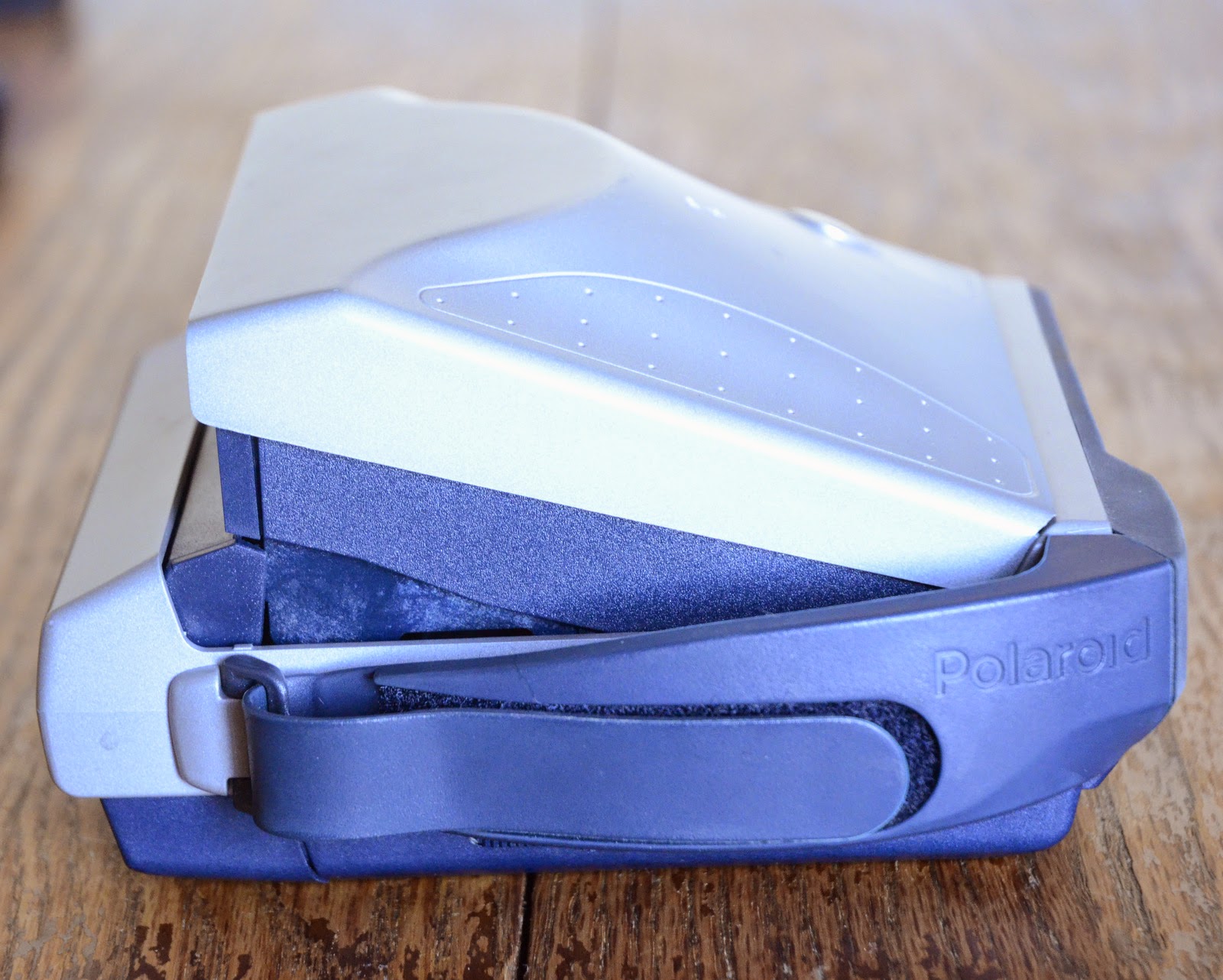 Vintage Camera House: Polaroid 1200i