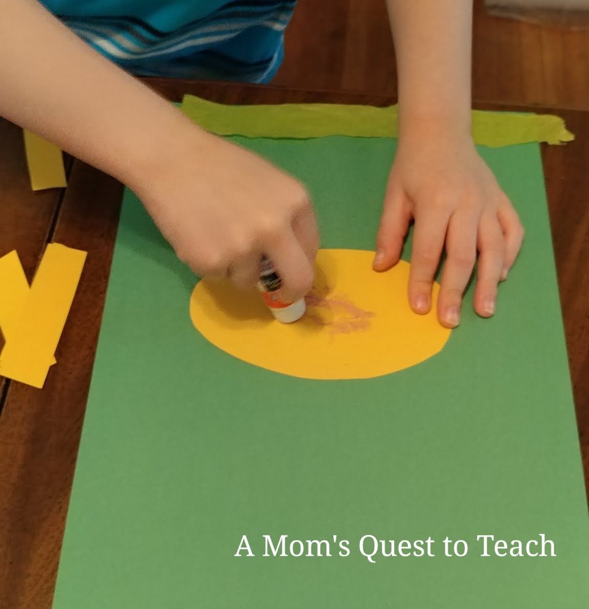 A Mom's Quest to Teach Crafts Construction Paper Giraffe