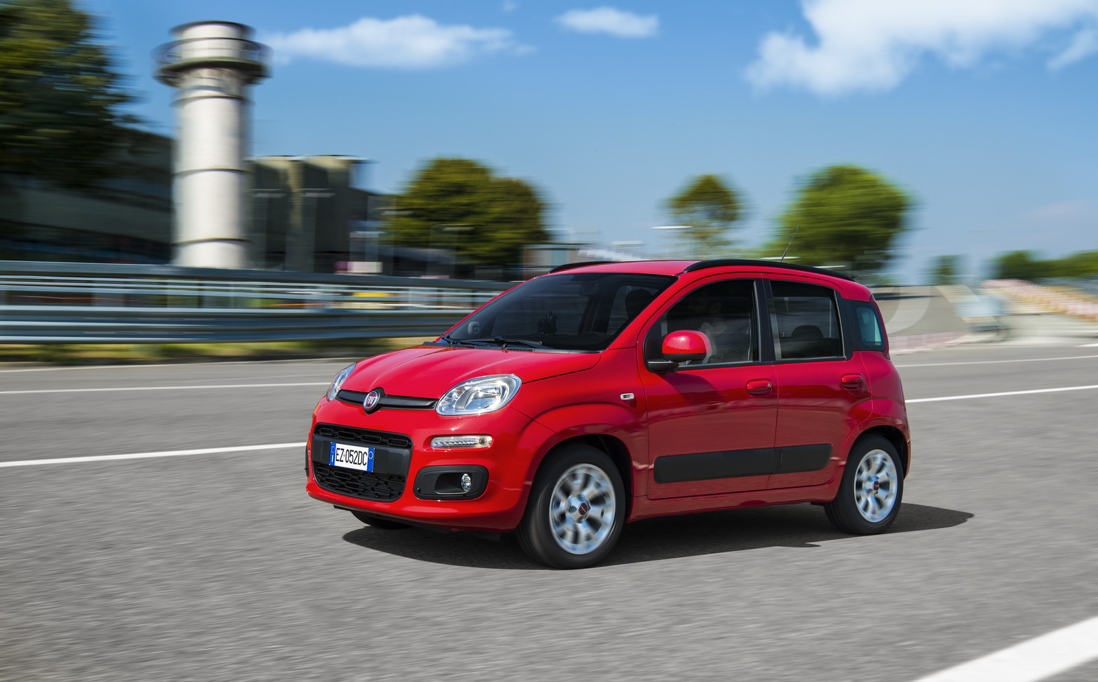 2017-FiatPanda-01.jpg