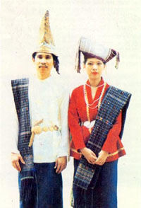 Baju Adat Batak Simalungun Baju Adat Batak Simalungun