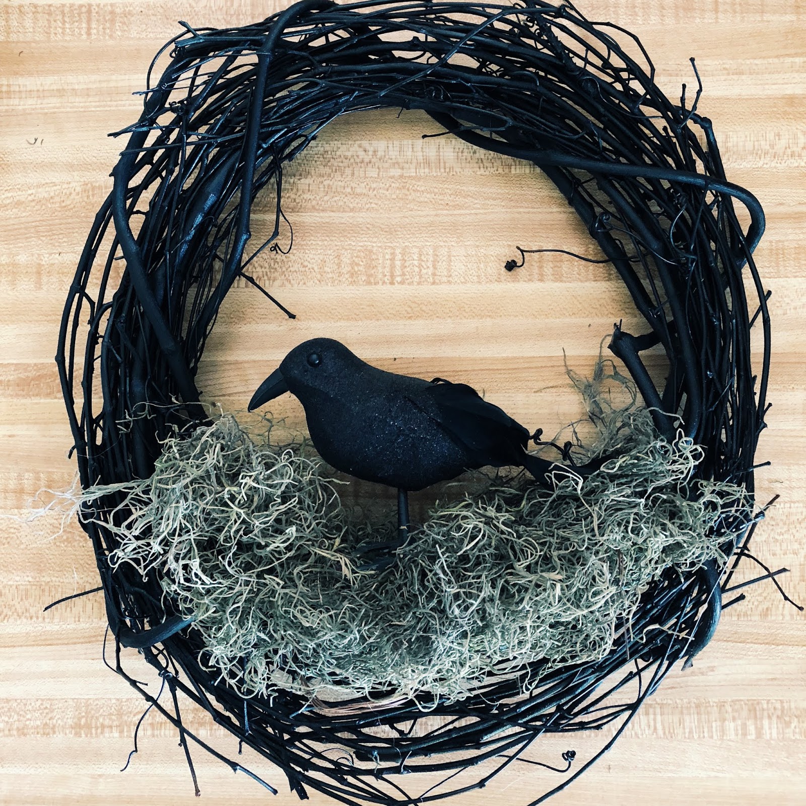 Easy Halloween Raven Wreath