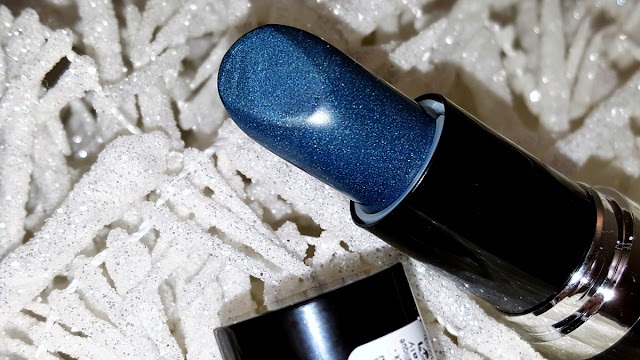 essence lipstick lippenstift swatch review metalshock stargazer