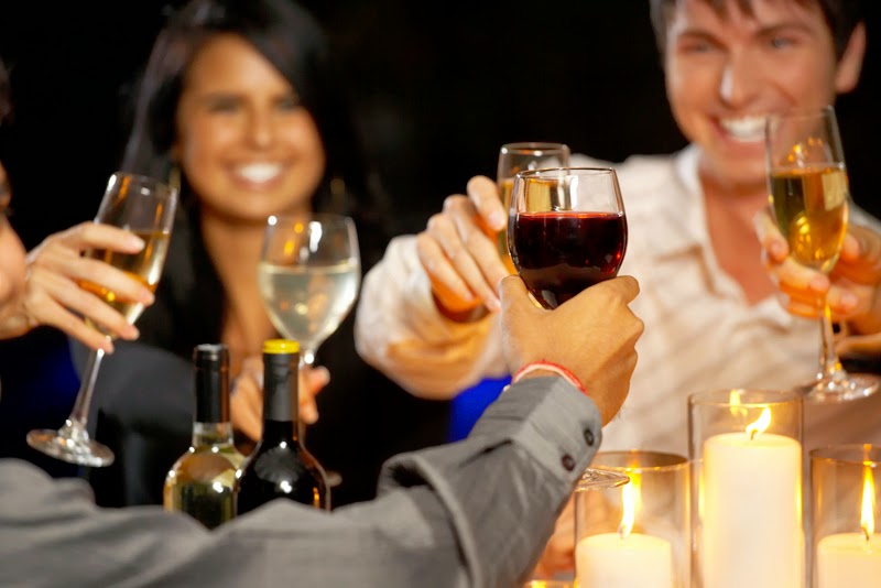 A New Study Suggests That People Who Don't Drink Alcohol Are More Likely To Die Young 