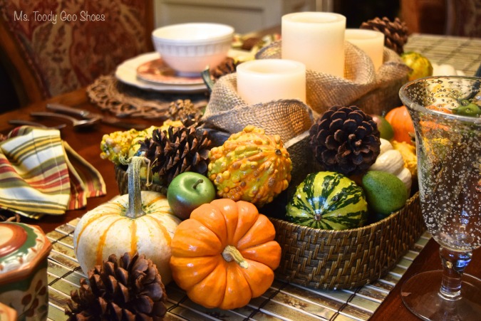Easy Thanksgiving Centerpiece - everything goes on a tray! - Ms. Toody Goo Shoes