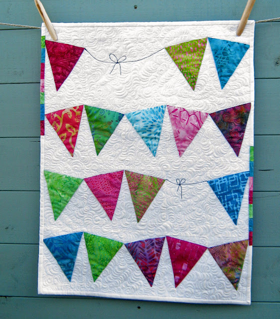 wall hanging bunting quilt free quilt pattern