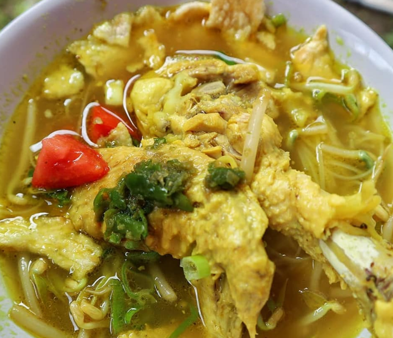 Soto Ayam Tanpa Santan Dengan<script async src=