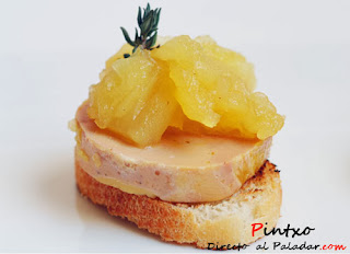 http://www.directoalpaladar.com/recetas-de-aperitivos/aperitivo-de-foie-y-compota-de-manzana-receta