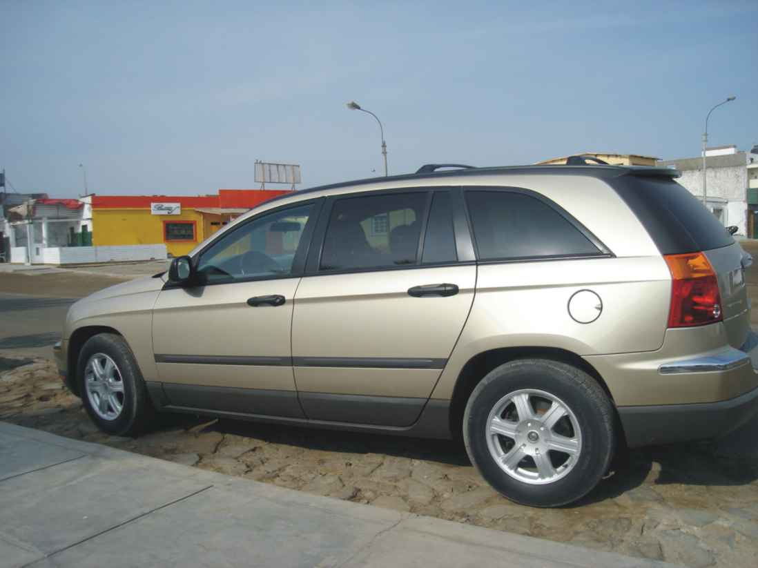 Epusur Remato Chrysler Pacifica 2006 43000kms