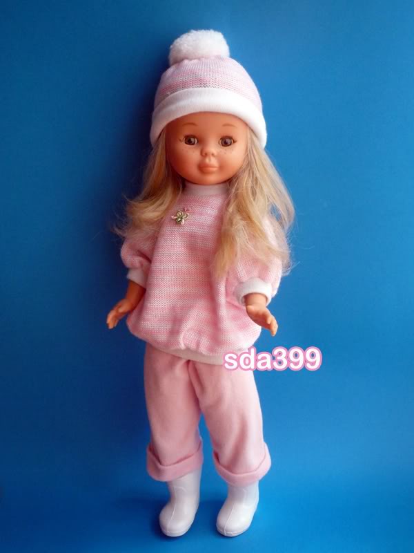 nancy jugando con mechas