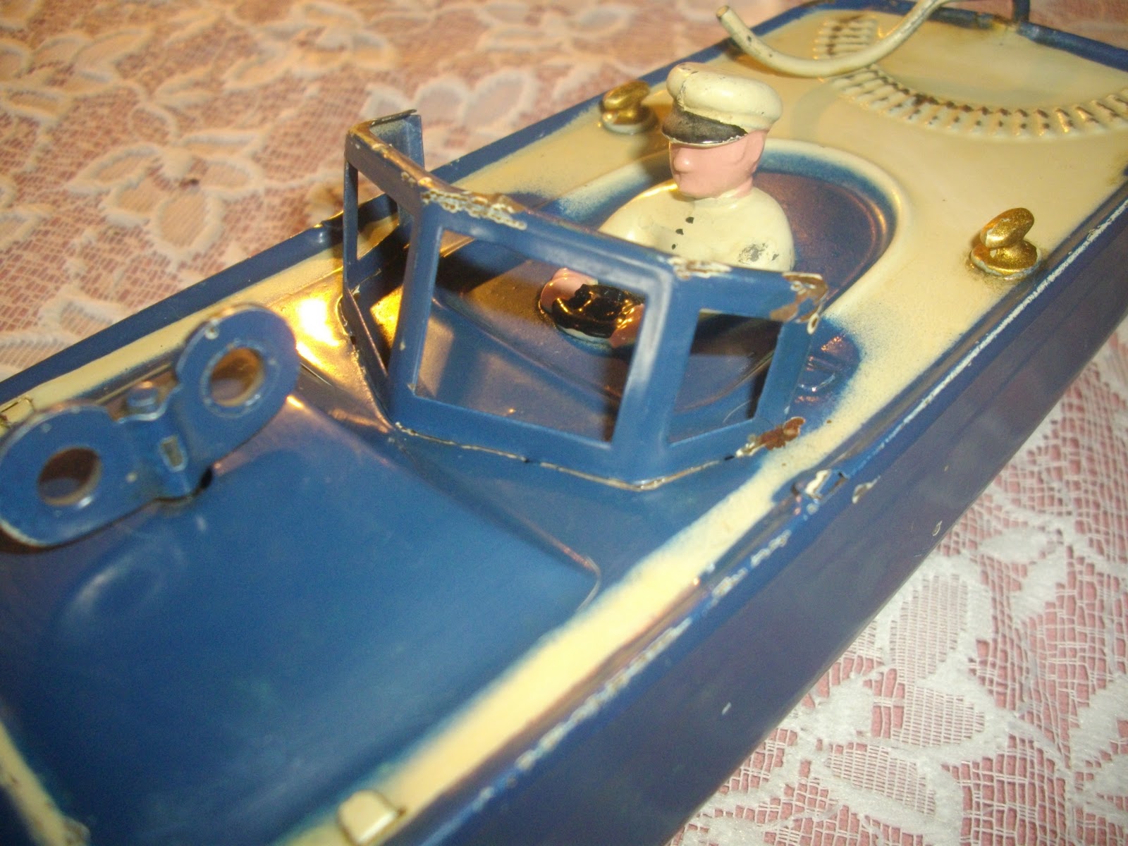 Jouet Ancien JEP 917/3 – Bateau Croiseur Mécanique En Tôle De 1938 (41cm) Avec Boîte