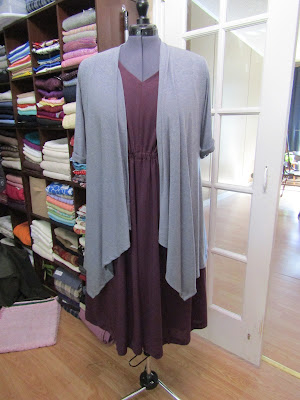 McCall 6074 Wine ITY knit dress www.sewplus.blogspot.com
