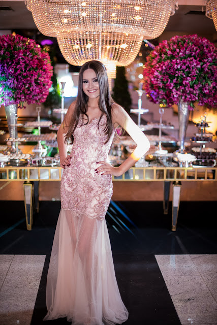 Capricho, Capricho 15 anos, 15 anos bh, 15 lindos anos, Choc Color, Festa bh, festa com amigas, formatura bh, vestido bh, vestido debutantes bh, vestido maravilhoso bh, vestidos 15 anos bh, Vestidos criativos bh, As melhores festas de 15 anos, mais lindas festas, Debutantes de minas bh, Formatura bh, book de 15, fifteen, vestidos de festa bh, vestidos de formatura bh, vestidos de 15 anos bh, curtos festa bh, longos festa bh, vestido para convidadas bh, vestido sob medida bh, vestidos exclusivos bh,festa de 15 anos, it 15 anos, it15anos, it! 15 anos, #it15anos, Capricho, Capricho 15 anos, 15 anos bh, 15 lindos anos, Choc Color, Festa bh, festa com amigas, formatura bh, vestido bh, vestido debutantes bh, vestido maravilhoso bh, vestidos 15 anos bh, Vestidos criativos bh, As melhores festas de 15 anos, mais lindas festas, Debutantes de minas bh, Formatura bh, book de 15, fifteen, vestidos de festa bh, vestidos de formatura bh, vestidos de 15 anos bh, curtos festa bh, longos festa bh, vestido para convidadas bh, vestido sob medida bh, vestidos exclusivos bh,festa de 15 anos, it 15 anos, it15anos, it! 15 anos, #it15anos,