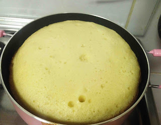sponge cake on stove top