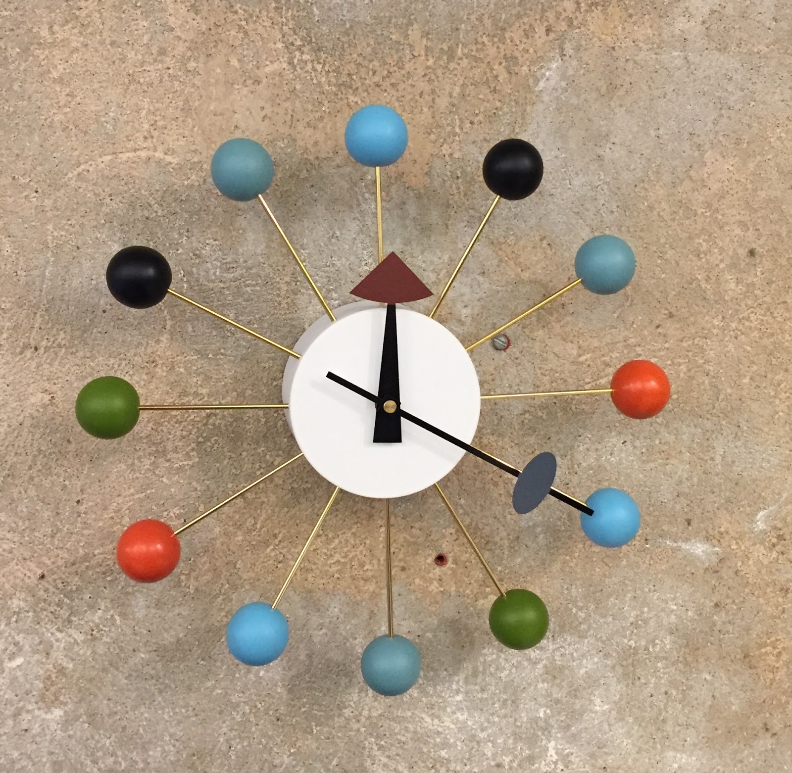 architect design™ The classic Nelson Ball Clock