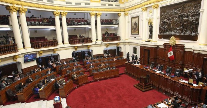 Congreso oficializa ampliación de legislatura hasta el 30 de enero de 2019 (DECRETO DE PRESIDENCIA 001-2018-2019-P/CR) Congreso oficializa ampliación de legislatura hasta el 30 de enero de 2019 (DECRETO DE PRESIDENCIA 001-2018-2019-P/CR)