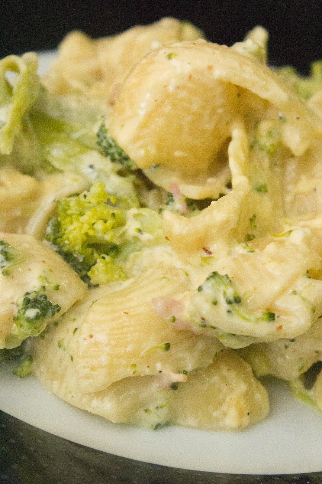 Pasta con mascarpone, brócoli y bacon El Baúl de las delicias