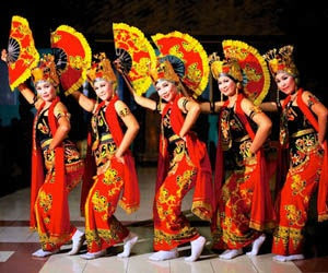 Macam Macam Tari Tradisional Jawa Timur Beserta Gambarnya Macam Macam Tari Tradisional Jawa Timur Beserta Gambarnya Macam Macam Tari Tradisional Jawa Timur Beserta Gambarnya