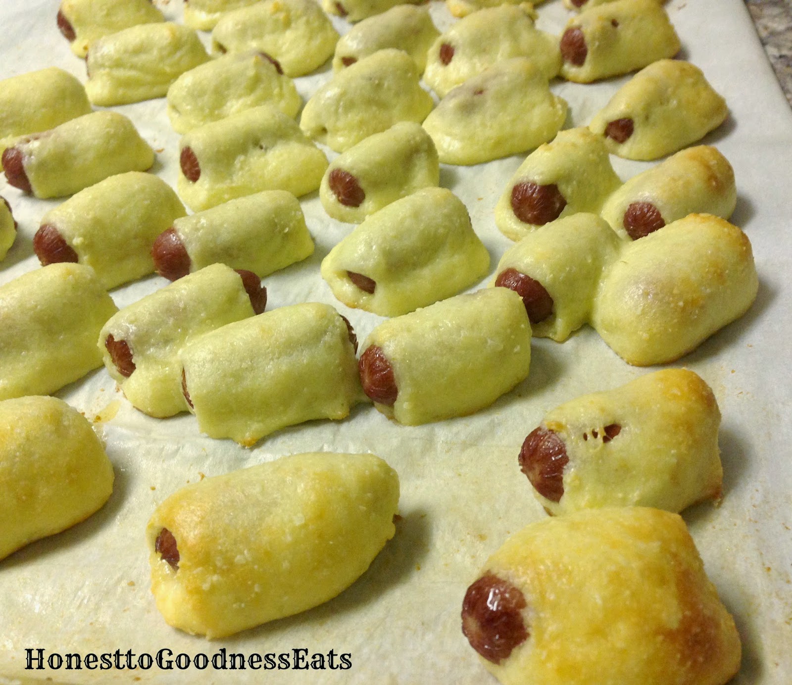 Honest to Goodness Eats Pigs in a Blanket Low Carb & Keto friendly Recipe