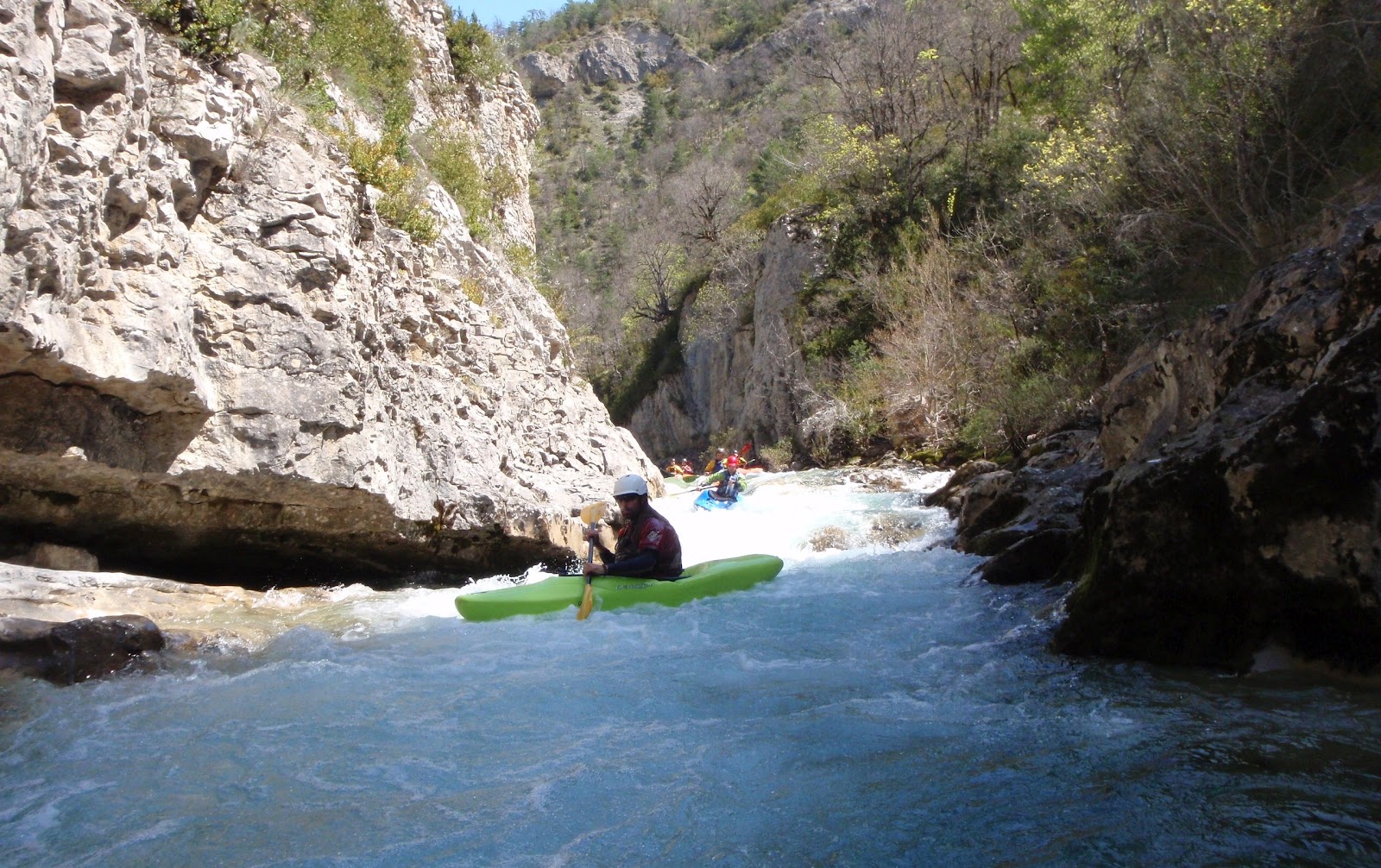 LOS RÍOS TRAEN EL AGUA DE LA VIDA RÍO VERAL 2010