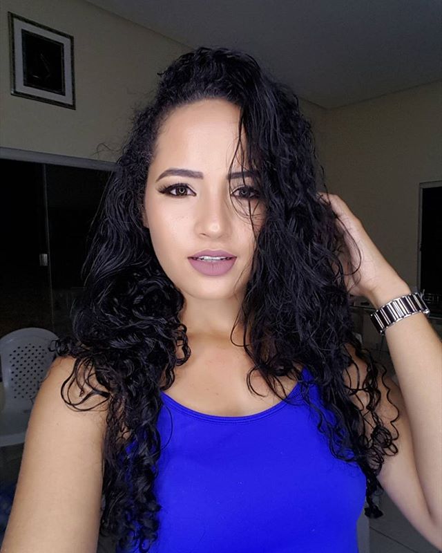 sports hotties ufc hottie polyana viana sexiest photos sports hotties ufc hottie polyana viana sexiest photos