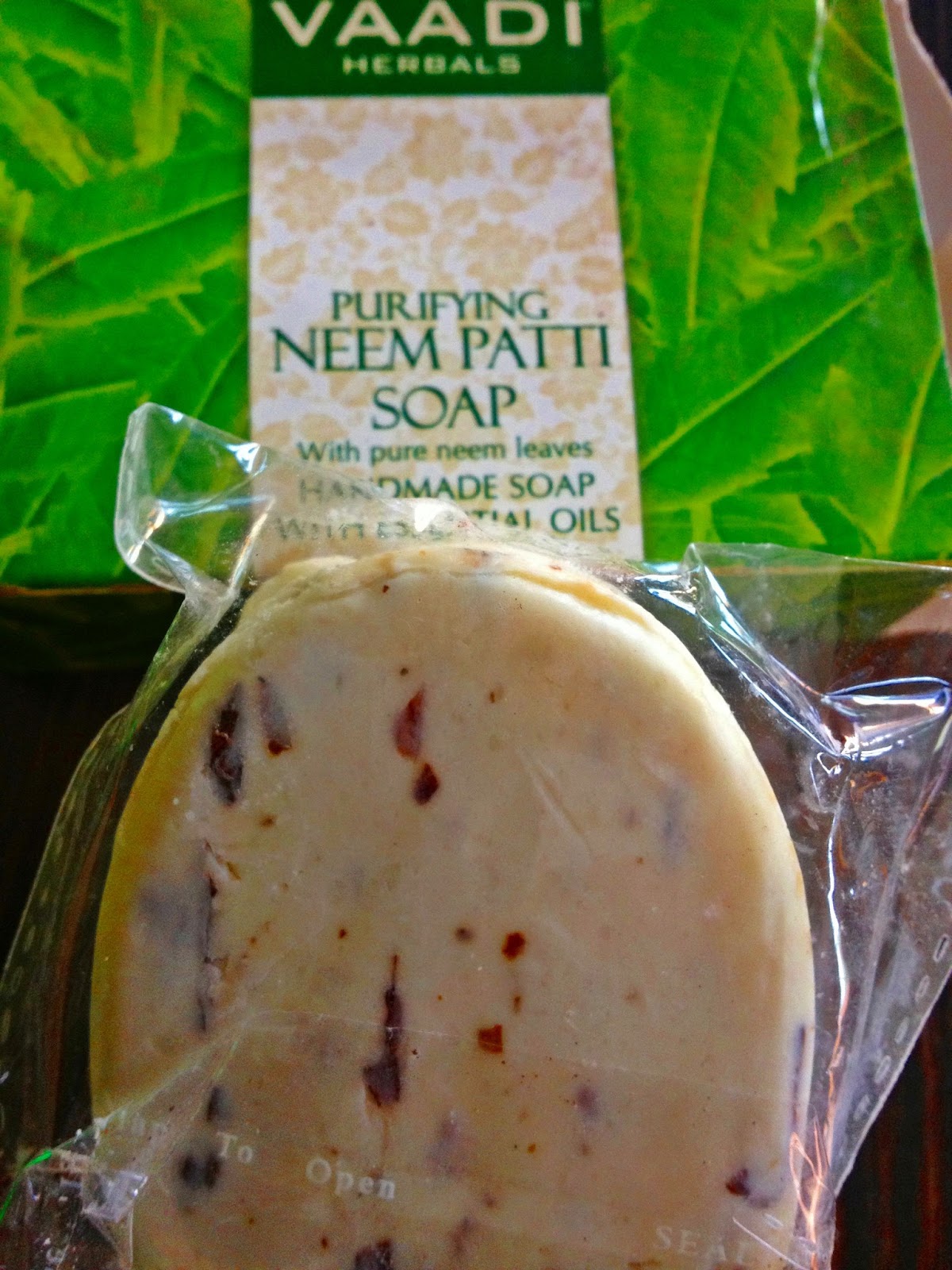 My Review Vaadi Herbal Neem Patti Soap containing pure Neem leaves