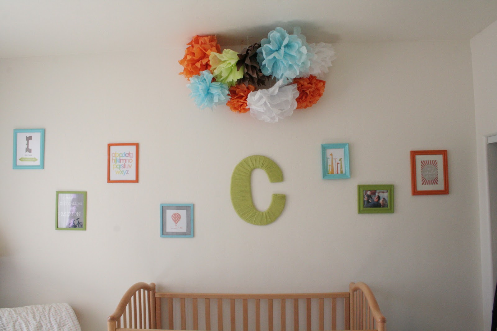 Tied Ribbon: best places for printable nursery art.