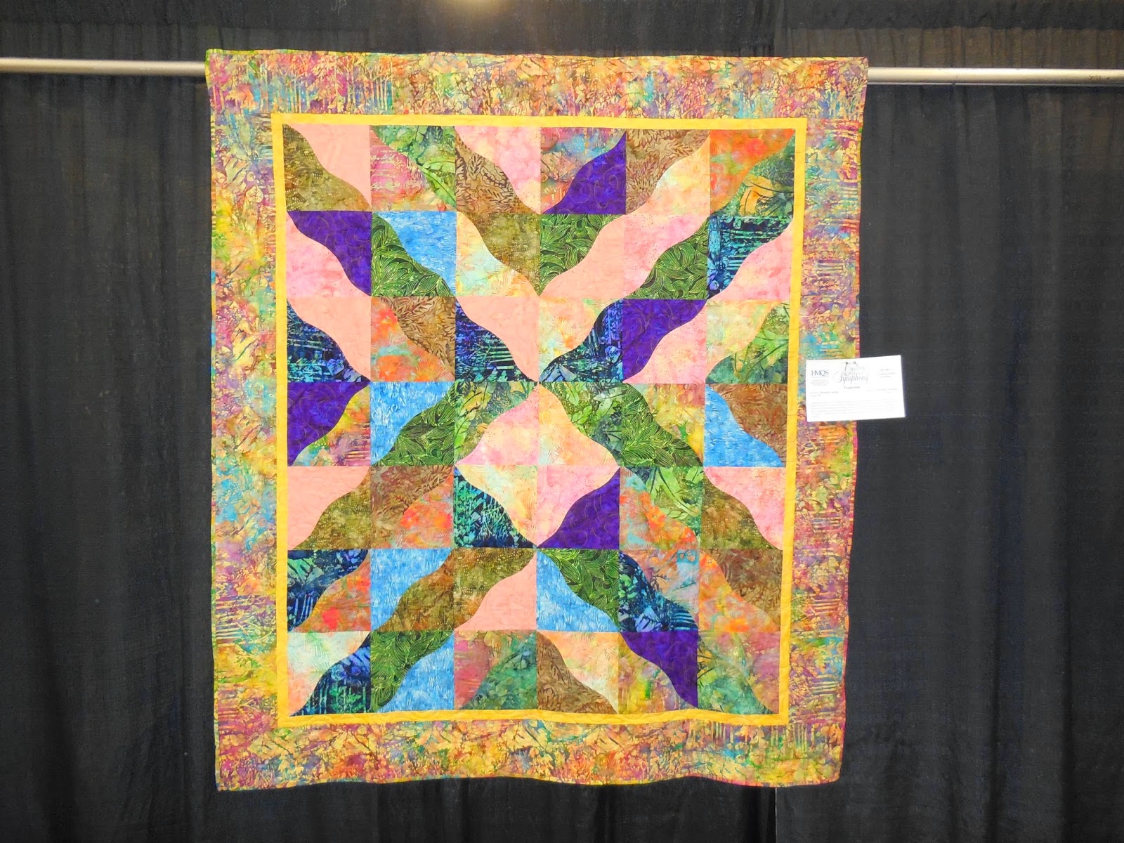 Quilting at Mistletoe Hollow Home Machine Quilt Show in Salt Lake City