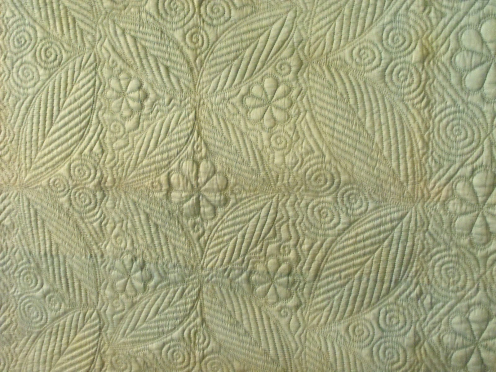 Codlinsandcream2 Welsh quilts from Welsh Quilt Centre exhibition