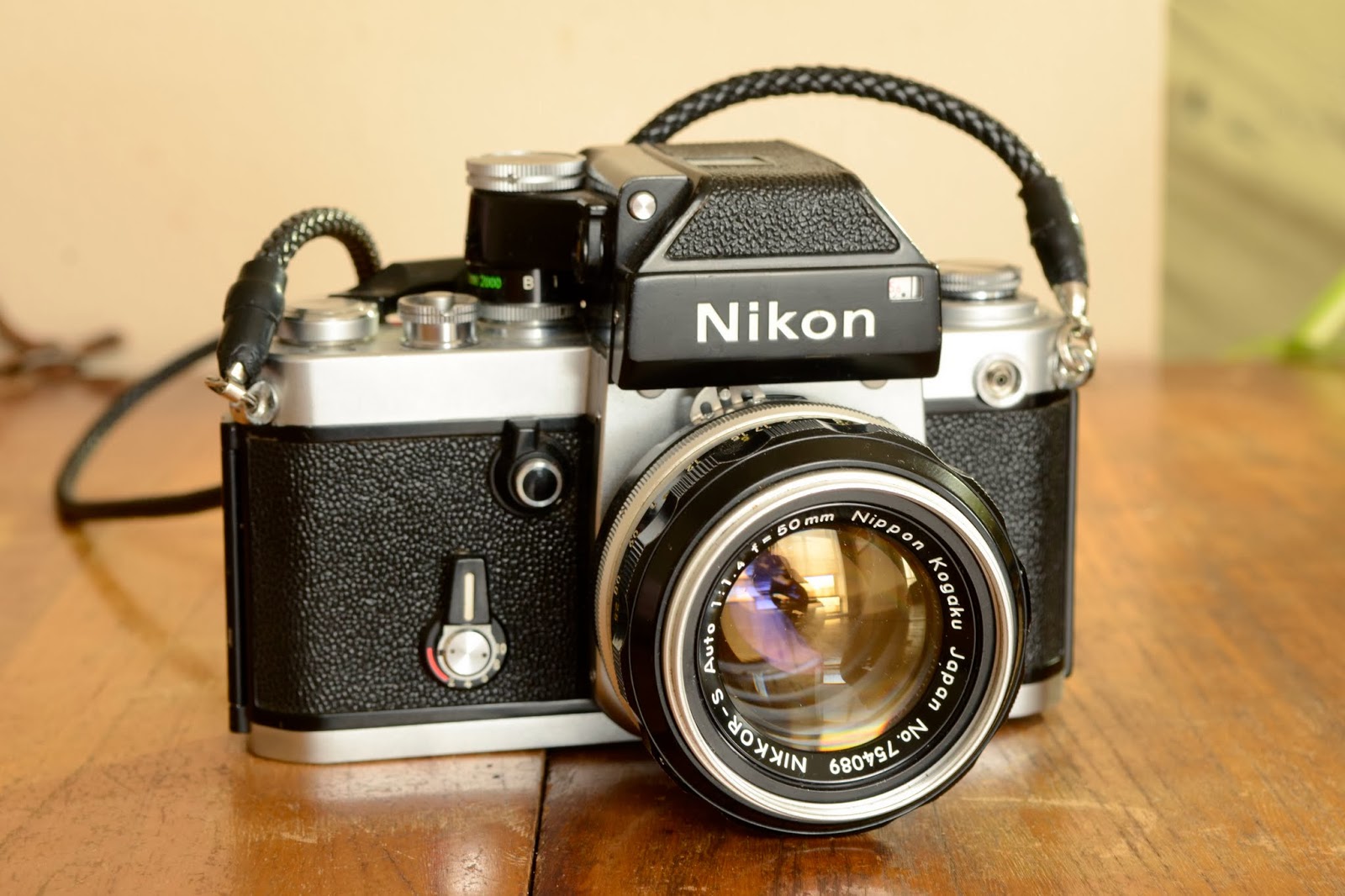 Фотоаппарат Nikon старый