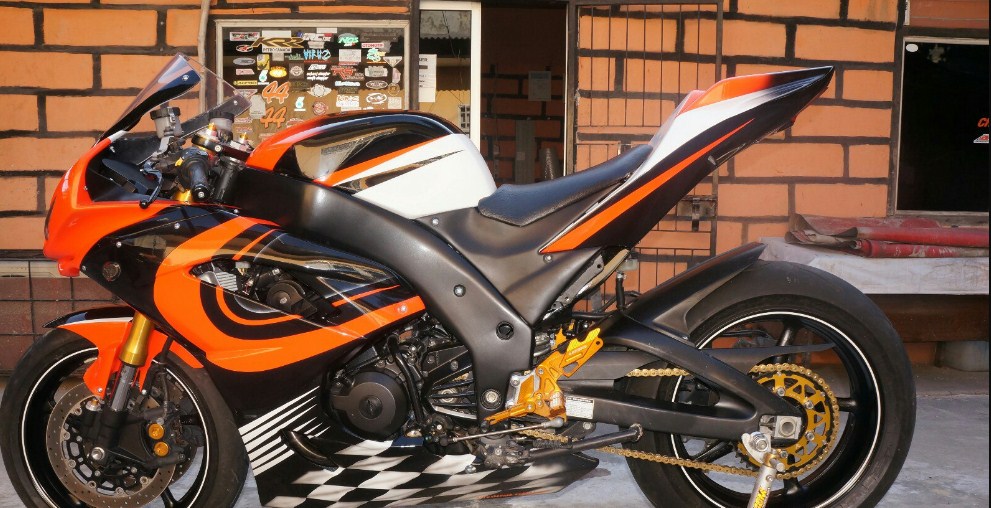 Modifikasi Ninja 250 Karbu