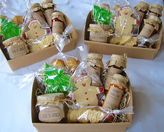 regalo de Navidad: mermeladas, galletas glaseadas decoradas