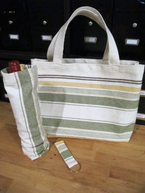Sew Many Ways...: Make a Tote Bag and More...From 3 Placemats