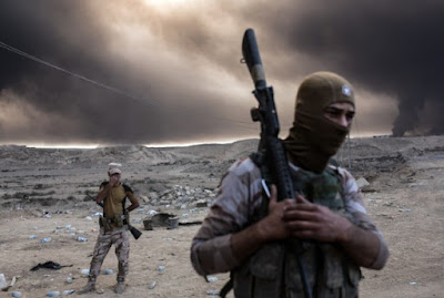 Iraqi-led forces push toward Mosul, Iraq.