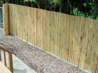 Pagar Rumah Natural Berbahan Kayu Dan Bambu Pagar Rumah Natural Berbahan Kayu Dan Bambu