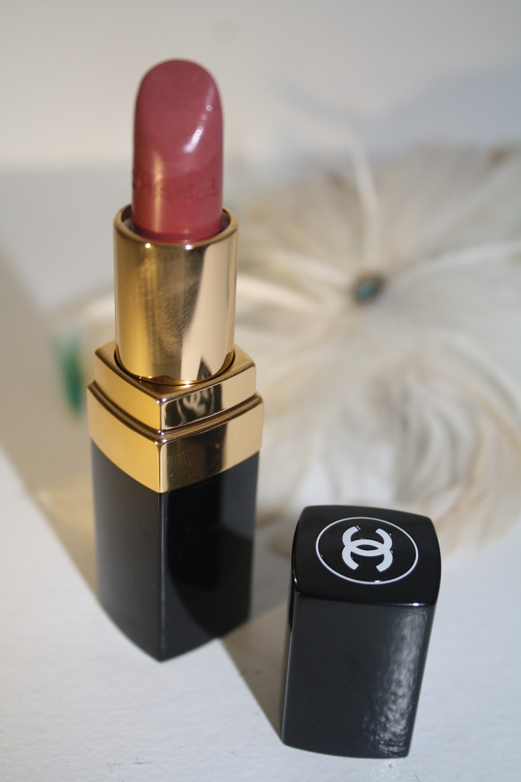 Chanel Mademoiselle (434) Rouge Coco Lipstick (2015) Review & Swatches