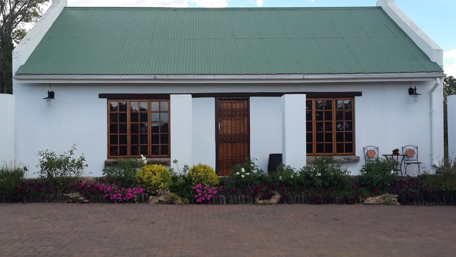 Paul Roux Village GARDENS OF PAUL ROUX VILLAGE IN THE FREE STATE