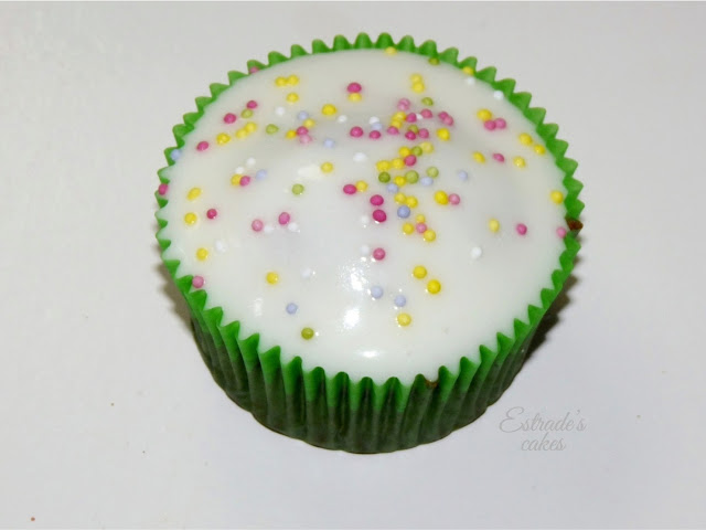 receta de cupcake vainilla-chocolate con crema de coco - 1