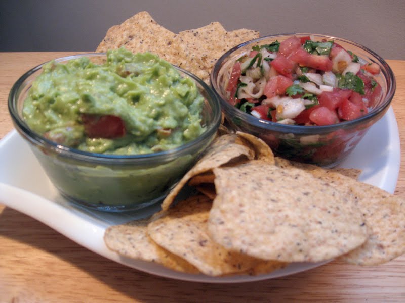 LoFi Food Guacamole and Salsa Fresca